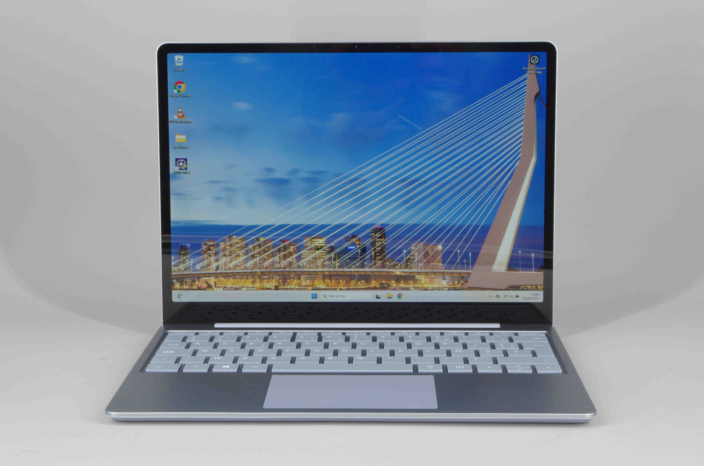 Microsoft Surface Laptop Go 12,4" Tactile - i5 1035G1 - 8Go - 256Go