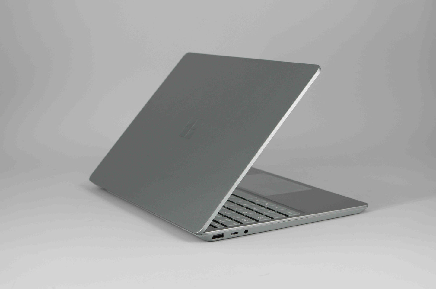 Microsoft Surface Laptop Go 2 12,4" Tactile - i5 1135G7 - 8Go - 256Go