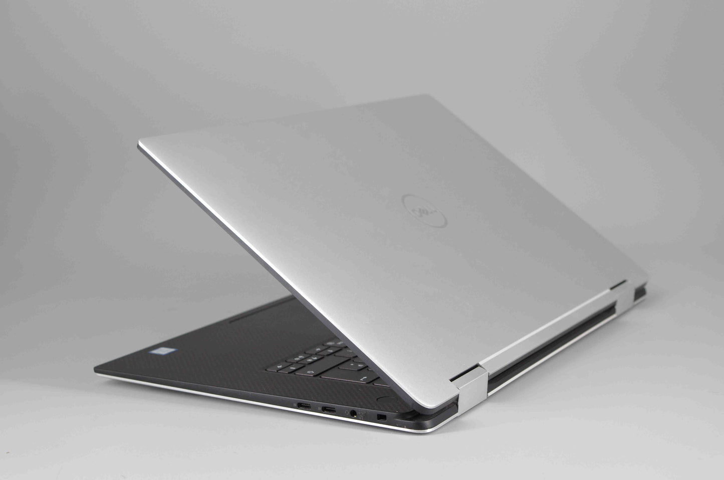 Dell XPS 15 9575 2-en-1 15,6" Tactile - i5 8305G - 8Go - 256Go