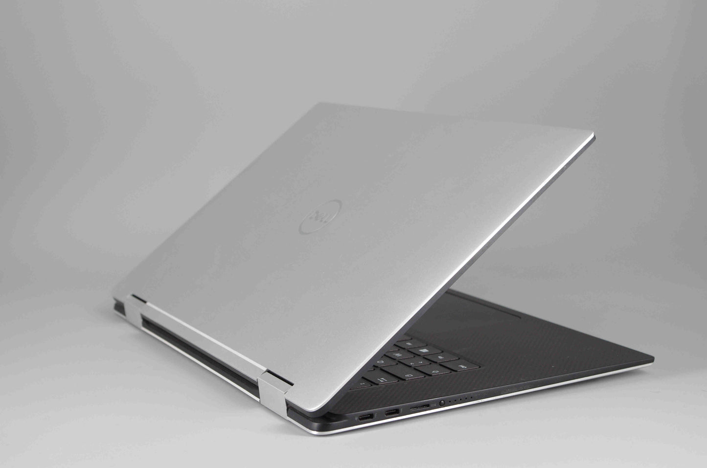 Dell XPS 15 9575 2-en-1 15,6" Tactile - i5 8305G - 8Go - 256Go