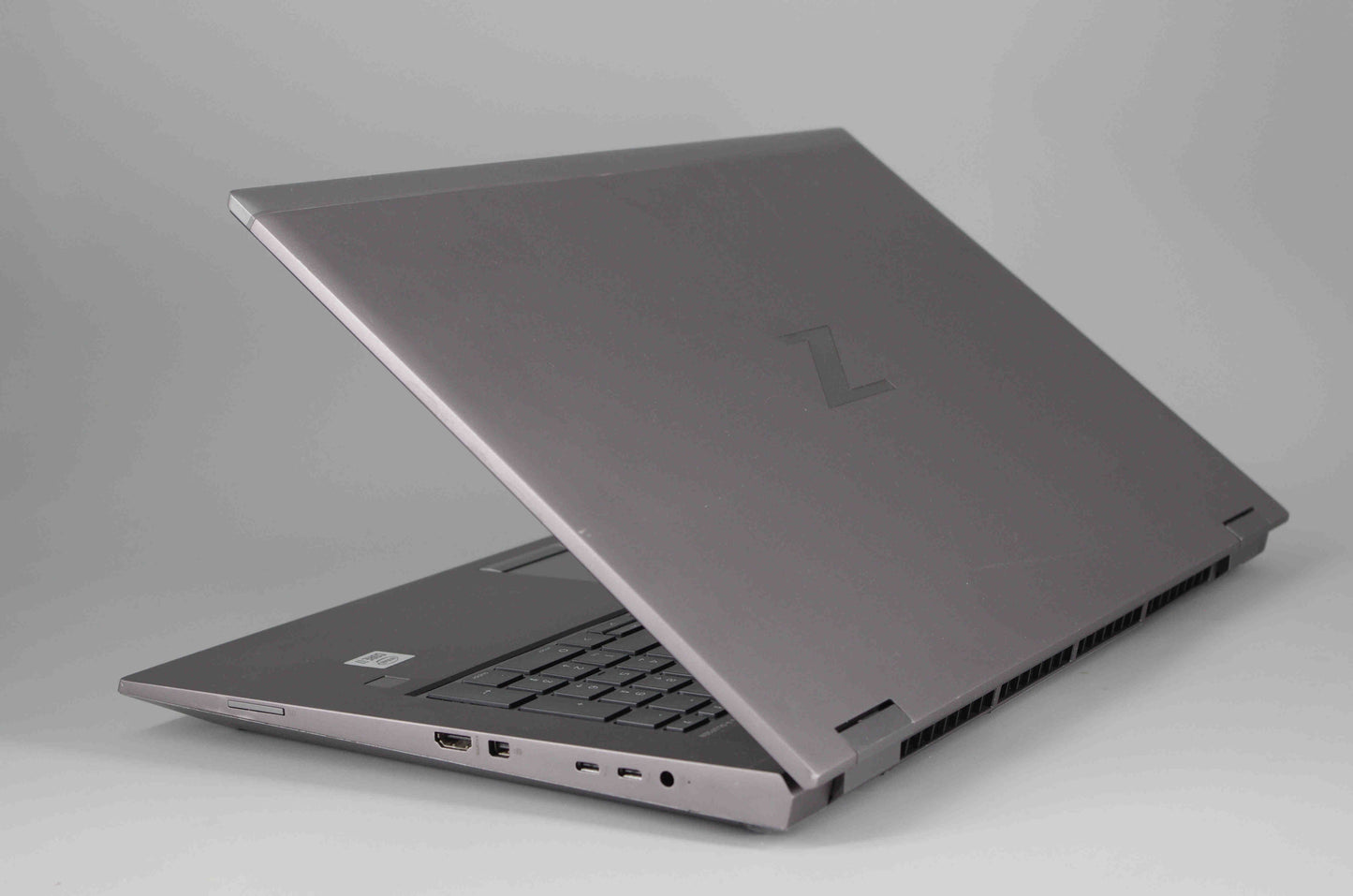 HP ZBook Fury 17 G7 17" - i5 10400H - 16Go - 256Go