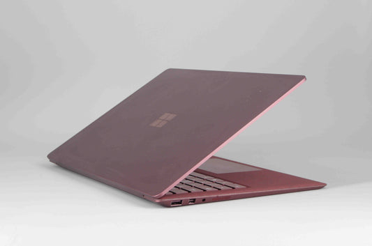 Microsoft Surface Laptop 13,5" Tactile - i7 7660U - 8Go - 256Go